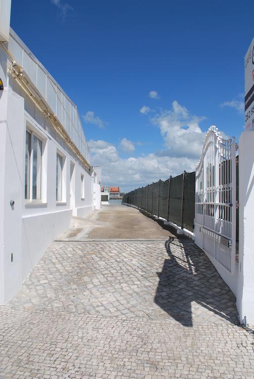 Maison d'hôtes Granada Holidays à São Martinho do Porto Extérieur photo
